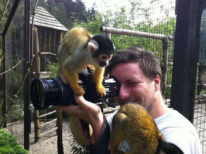 Filmteam im Vogelpark - Filmaufnahmen im Vogelpark - Bei den Filmaufnahmen zur Produktion eines Image-Films hatten wir alle sehr viel Spaß, auch unsere Totenkopfaffen!